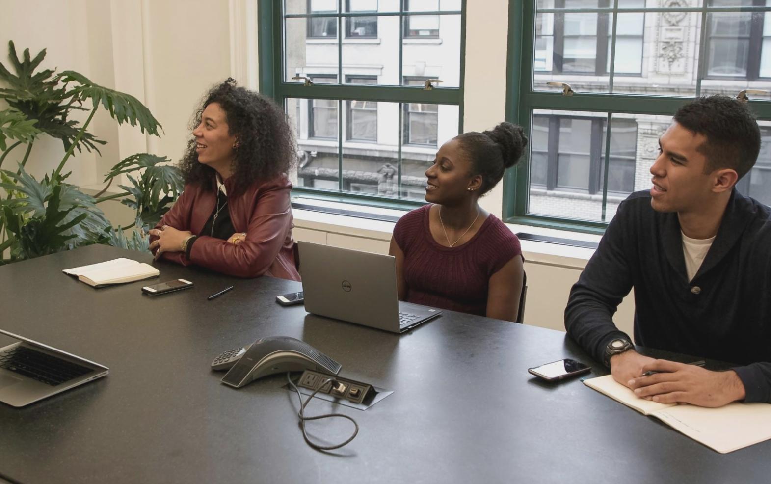 Clean workspace with minimal budgeting setup